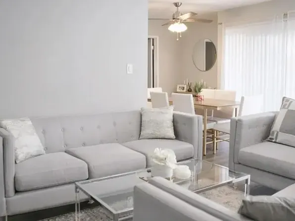 12315 Chandler Blvd, Valley Village, CA 91607