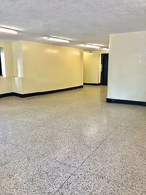 Rented by Smart NY Realty LLC | media 14