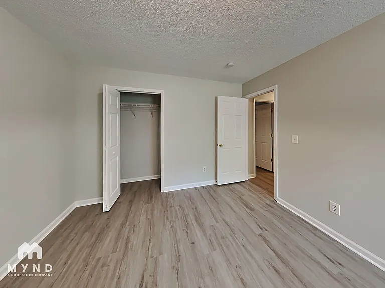 2028 Collier Rd — Photo 12