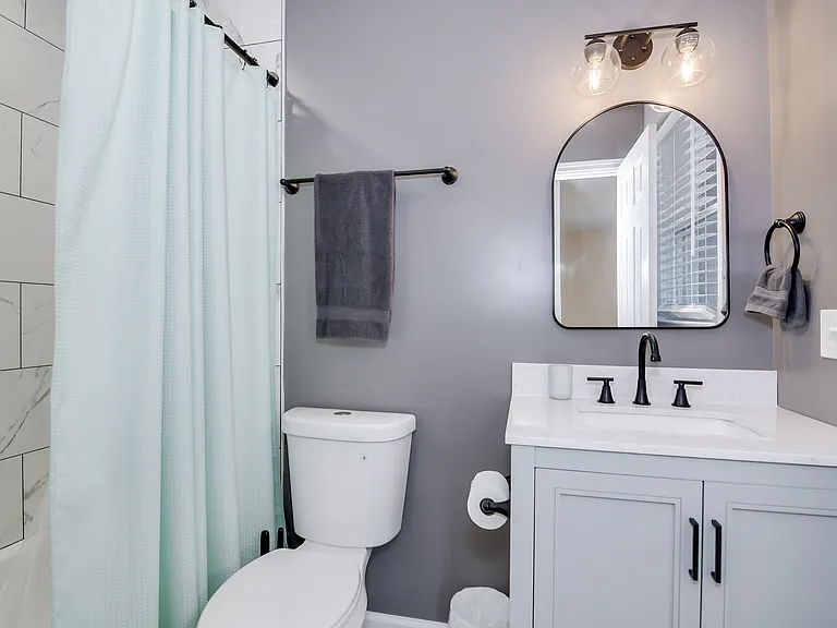 226 Thread Needle Rd E — Photo 29