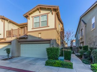365 N Greco Ln, Clovis, CA