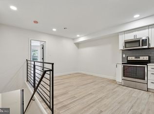 944 W Lycoming St #B, Philadelphia, PA 19140