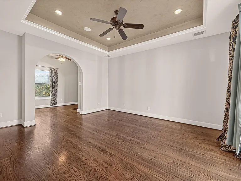 5206 Feagan St — Photo 32