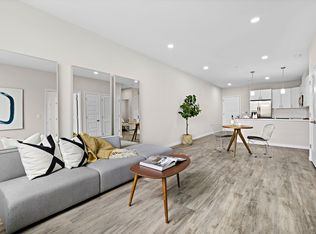 9 Clark St #204, Newark, NJ 07104