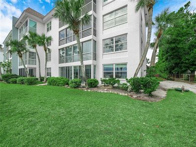 605 Sutton Pl APT 101, Longboat Key, FL, 34228