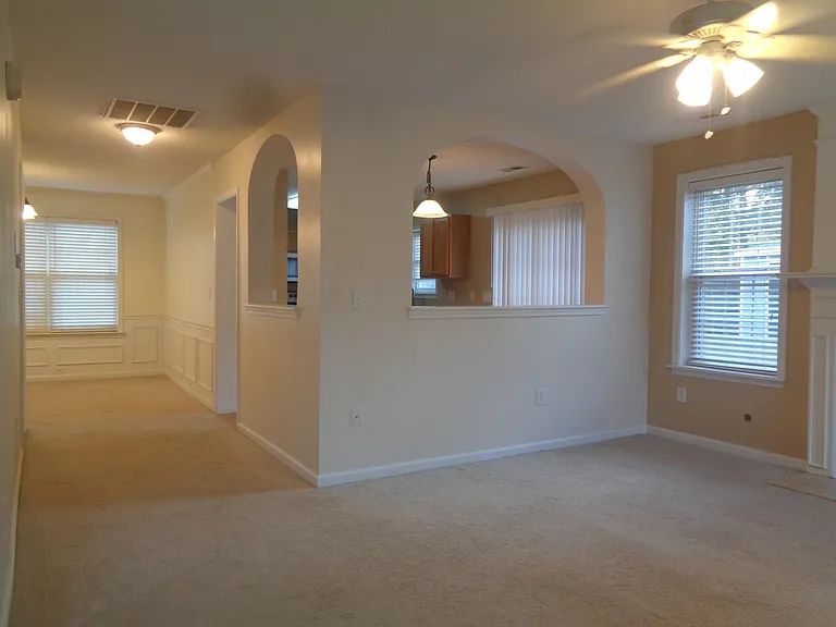 509 Brickstone Dr — Photo 3
