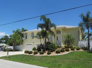 9190 Griggs Rd, Englewood, FL 34224