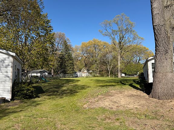 5th image of 1318 Morgan Ave