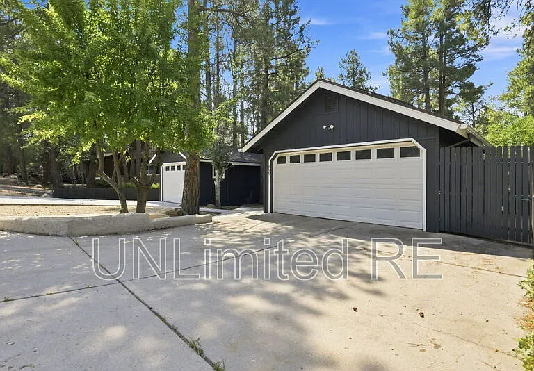 795 E Reindeer Dr — Photo 32
