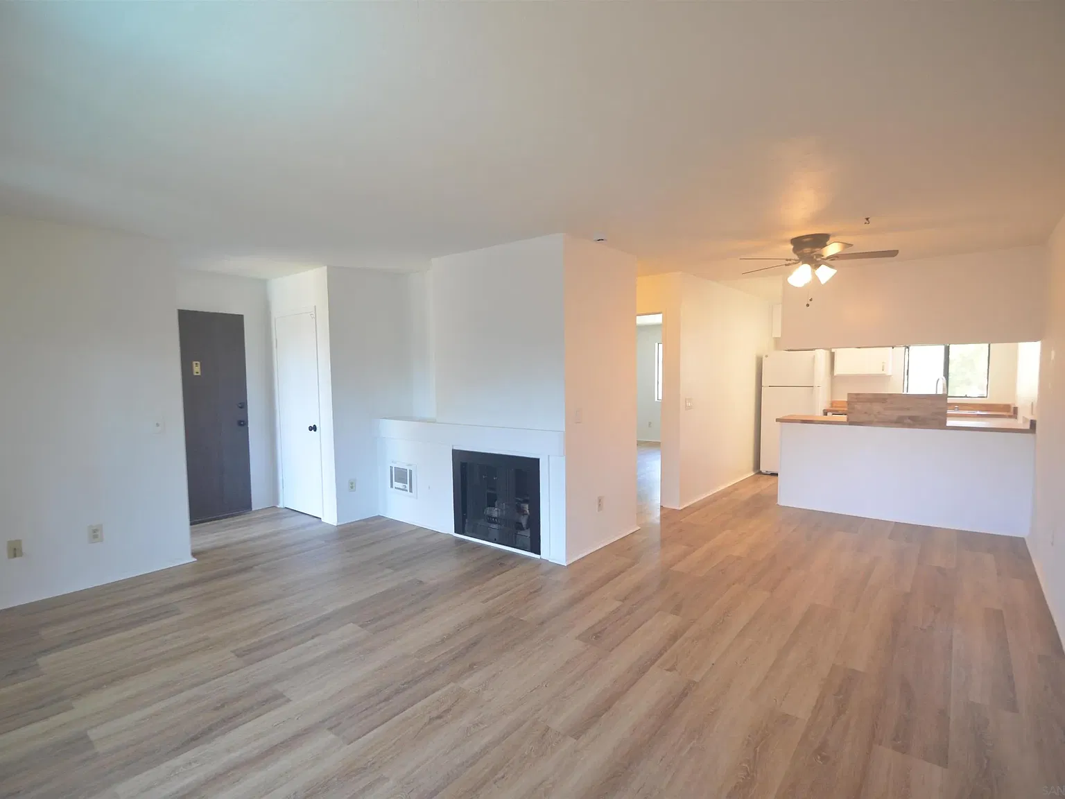 1 bed, 1.0 bath, 719 sqft, $2,500 — Photo 1