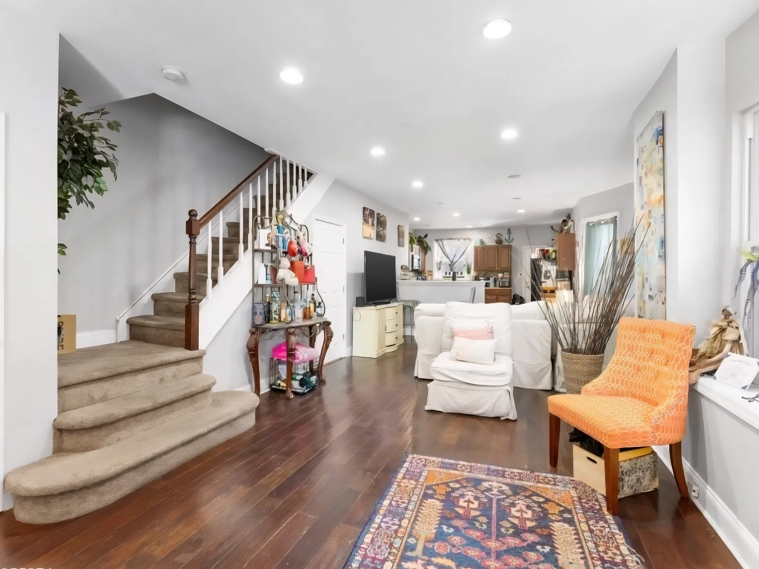 726 Riverside Ave — Photo 3