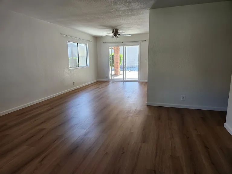 53635 Avenida Juarez — Photo 5