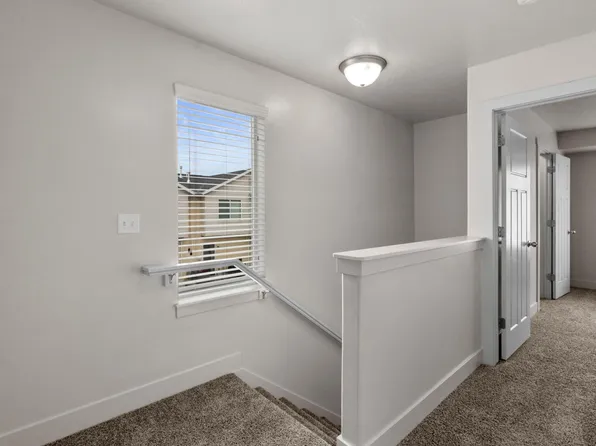 South Ridge Townhomes