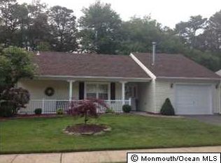 8 Portsmouth Dr, Forked River, NJ