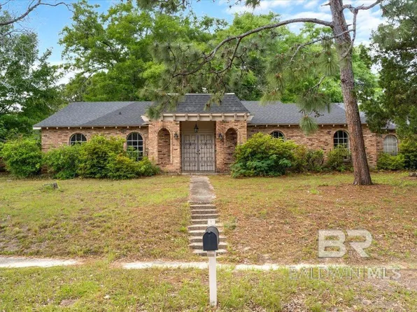 4600 Dogwood Dr S, Mobile, AL 36609