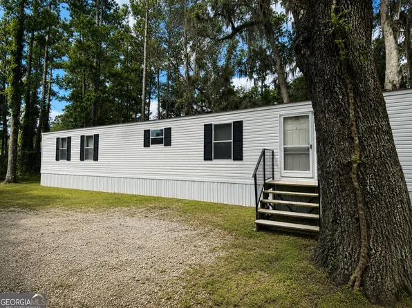 7079 Us Highway 17, Woodbine, GA 31569