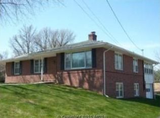 11814 Patrick Rd, Hagerstown, MD 21742