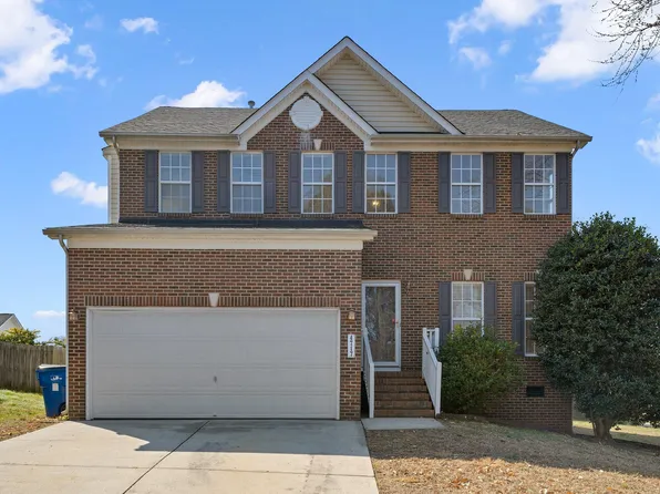 4717 Delta Lake Dr, Raleigh, NC 27612