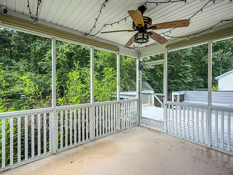 107 Broken Branch Dr — Photo 29