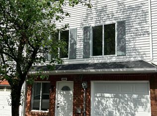 284 Ilyssa Way, Staten Island, NY 10312
