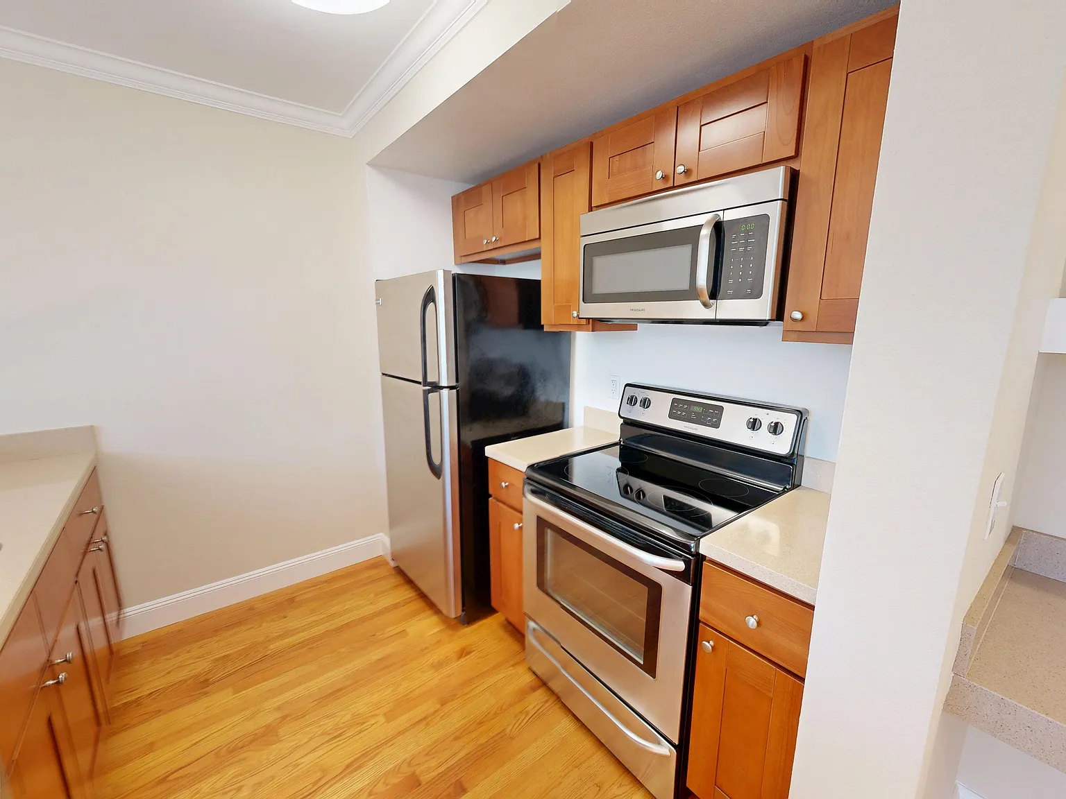 3322 Buchanan St APT 209 - Image 4