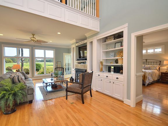4th image of 4162 Shearwater Way SE