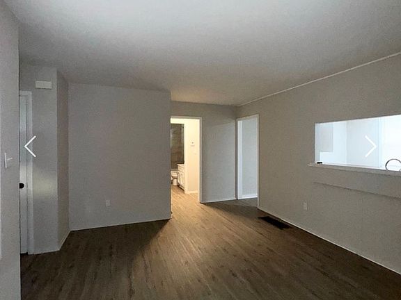 4th image of 11323 E Lexington Ave