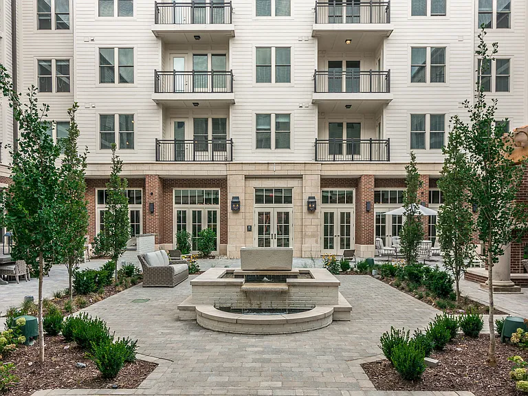 The Residences at Harpeth Square — Photo 16