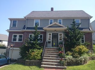 15 Calvin Rd, Jamaica Plain, MA 02130