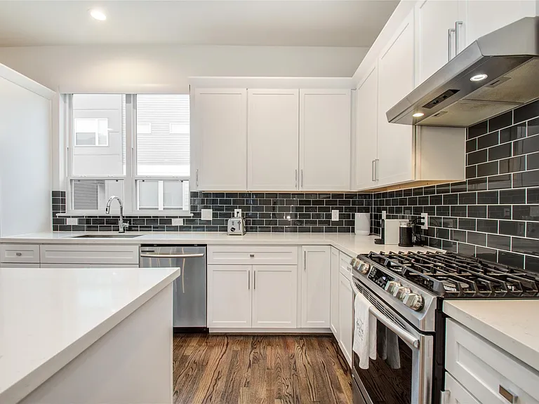 2717 Eado Grove Ln — Photo 4