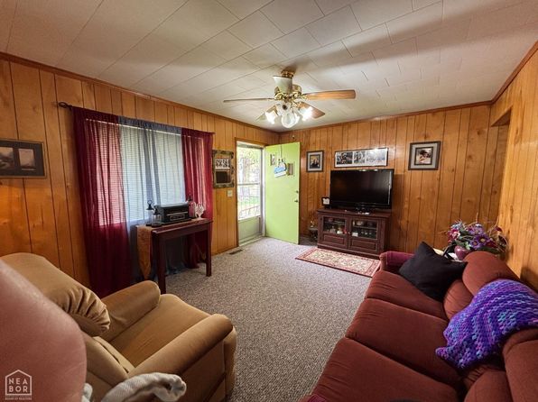 318 E Elm St, Walnut Ridge, AR 72476