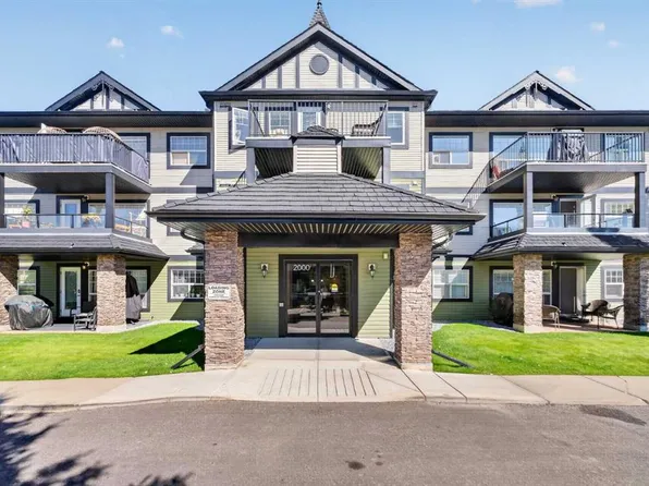 140 S Sagewood Blvd SW #2207, Airdrie, AB T4B 3H5