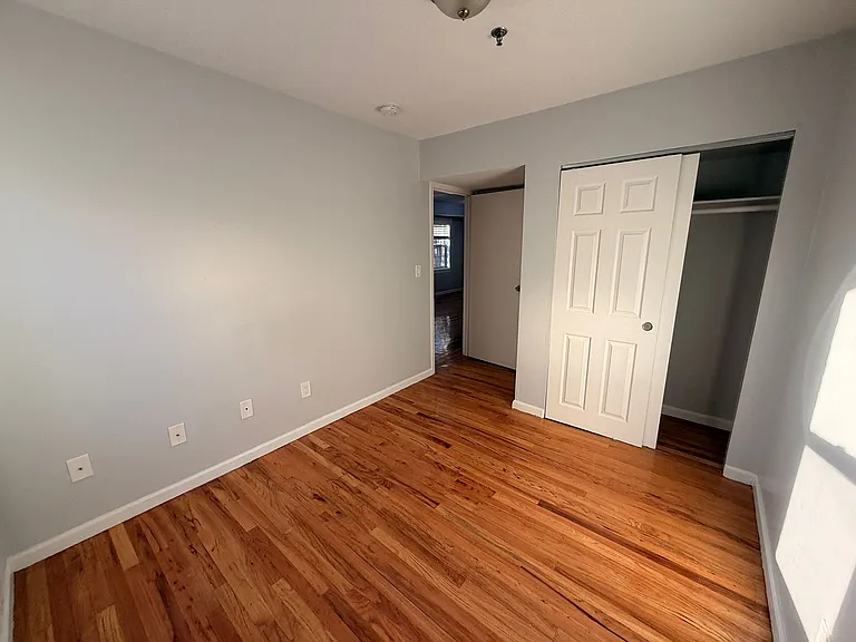 812-14 New York Ave #1E — Photo 5