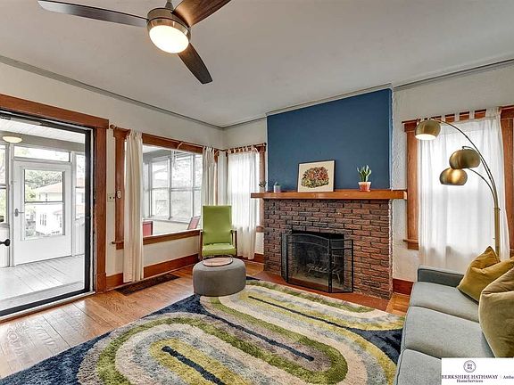 3rd image of 4323 Mayberry St