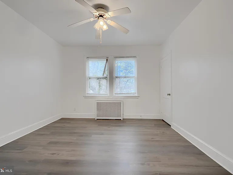 2906 Clearview Ave — Photo 11