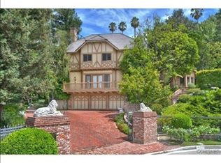 17652 Karen Dr, Encino, CA 91316