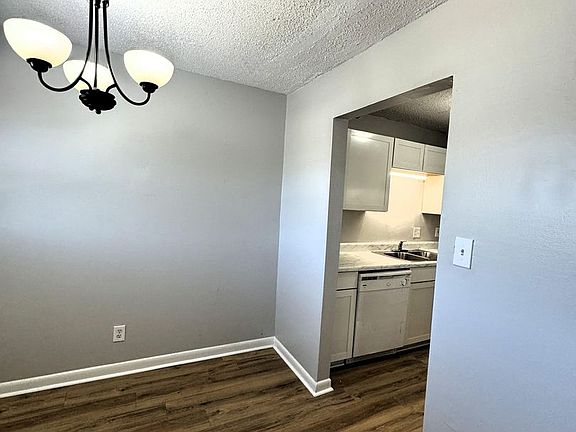 4th image of 2212 Jonathan Dr NW APT E