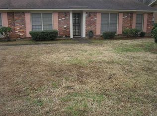 3922 Strathmore Dr, Montgomery, AL 36116