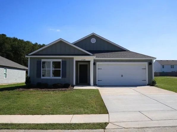 1728 Dixon Cir, Mount Olive, AL 35117