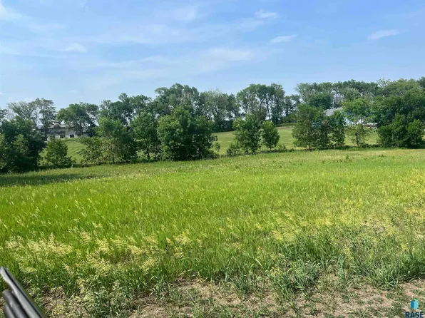 0 E Boynton Ave, Lennox, SD 57039