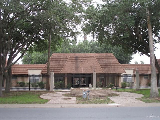 1st image of 101 E Yuma Ave #6