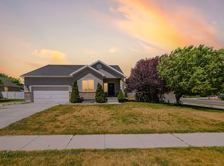 13336 S Flora Ct, Herriman, UT 84096
