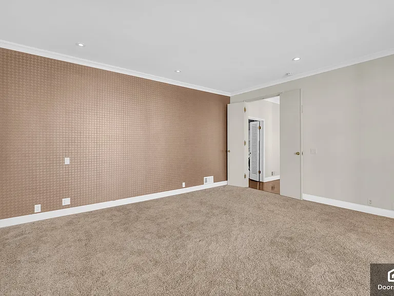 535 S Orange Grove Blvd #12 — Photo 13
