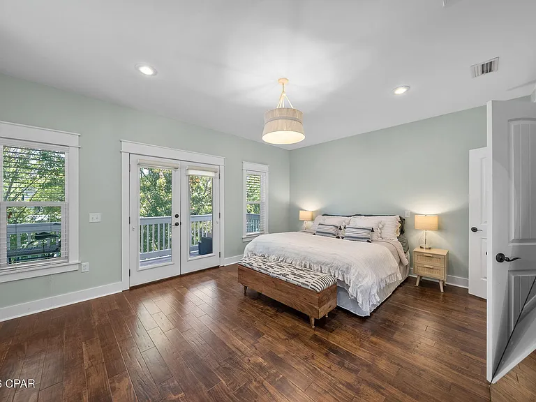 409 Liverpool Ave — Photo 28