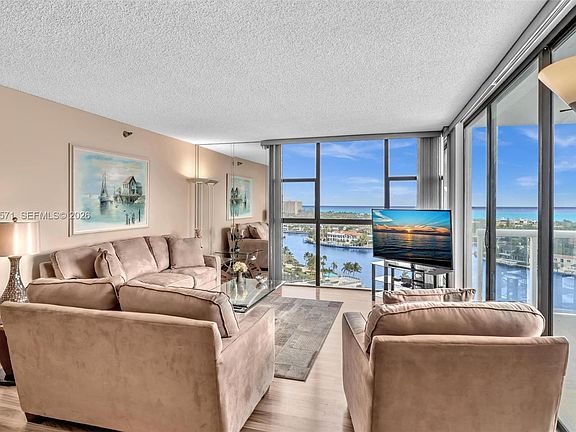 3rd image of 20505 E Country Club Dr APT 1533