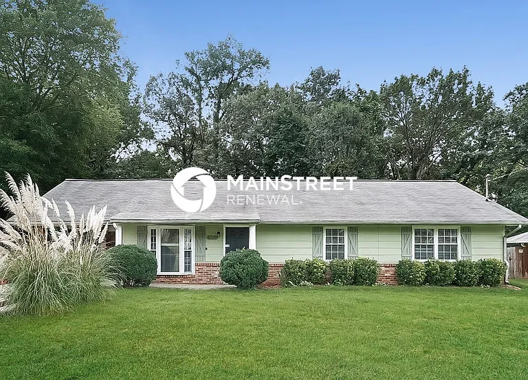 4336 Central Valley Dr — Photo 1
