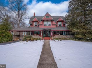 421 Midland Ave, Wayne, PA 19087