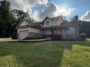 26801 Hemlock Dr, Edinboro, PA 16412