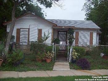 1st image of 648 Leigh St