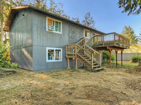 4th image of 7714 185th Ave E
